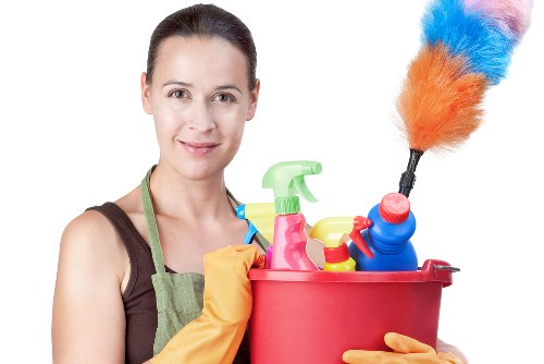 Local house cleaning service for TW8 homes and flats