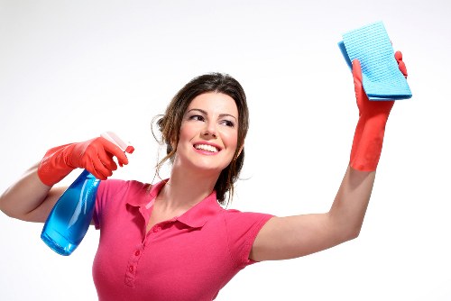 Local carpet cleaning service restoring room freshness